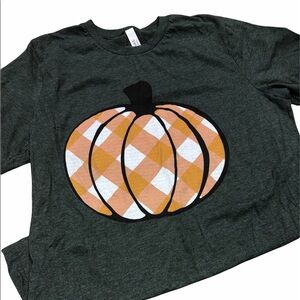 Large green & orange Fall T-shirt